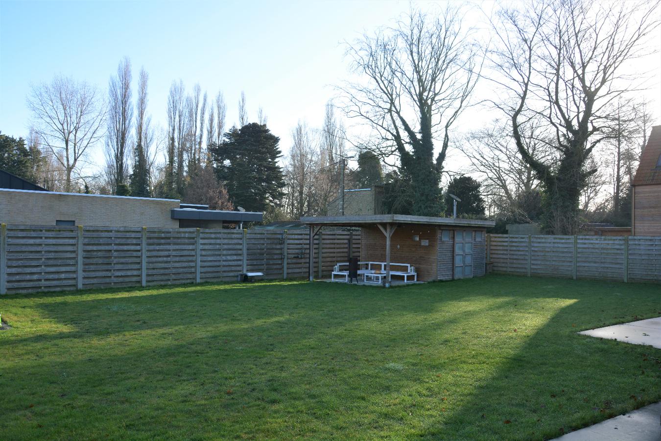 Klassevolle woning met grote tuin 