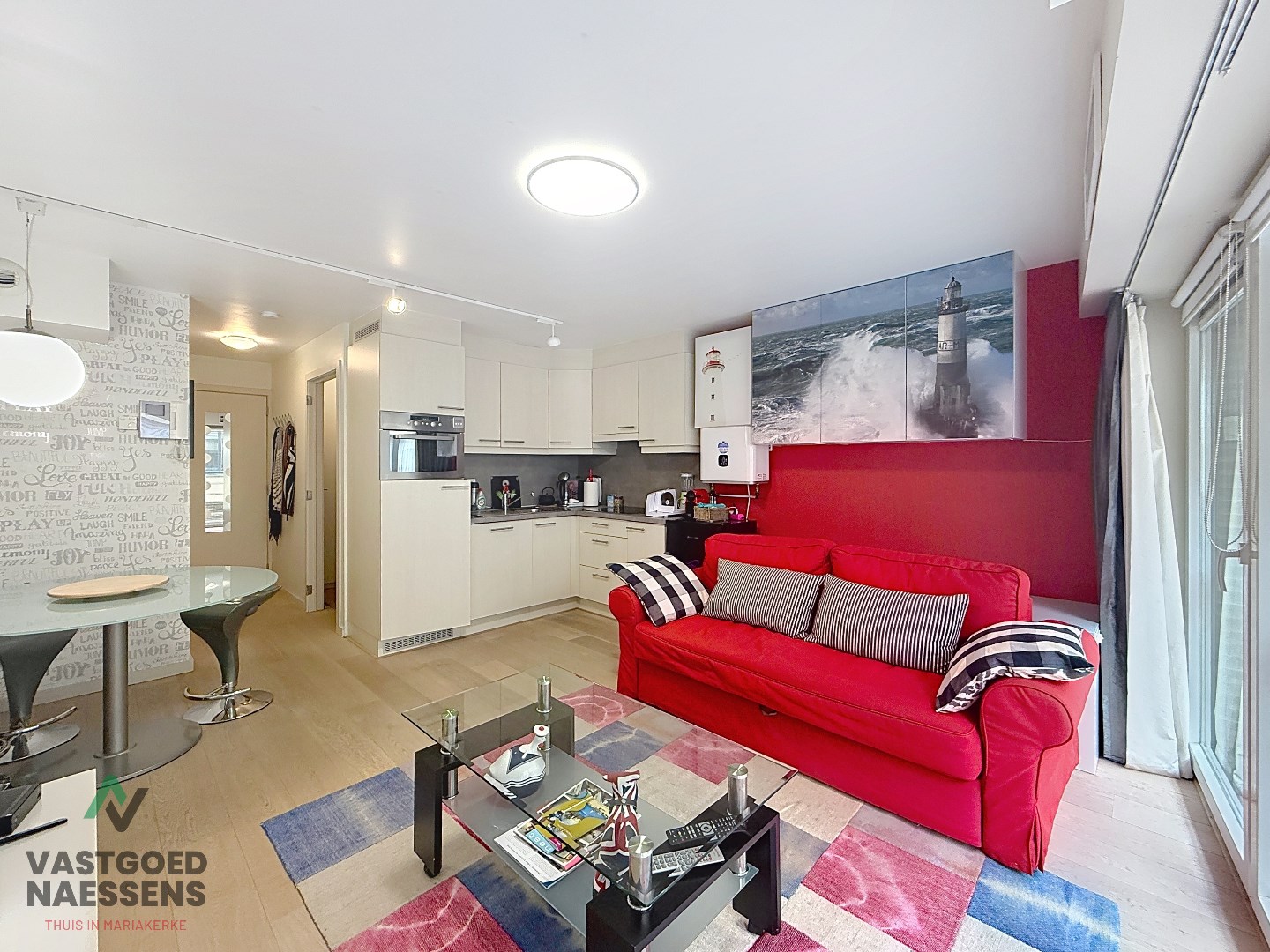 STUDIO PRÊT À L'EMPLOI PROCHE DE LA DIGUE DE LA MER 