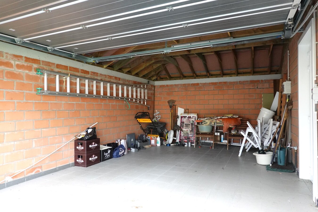 Unieke laagbouwvilla met dubbele garage te Ichtegem 