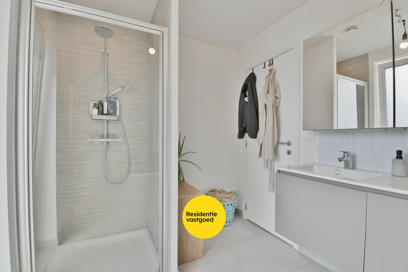 Energiezuinige halfopen woning met 3 slaapkamers te huur in Westkerke! 
