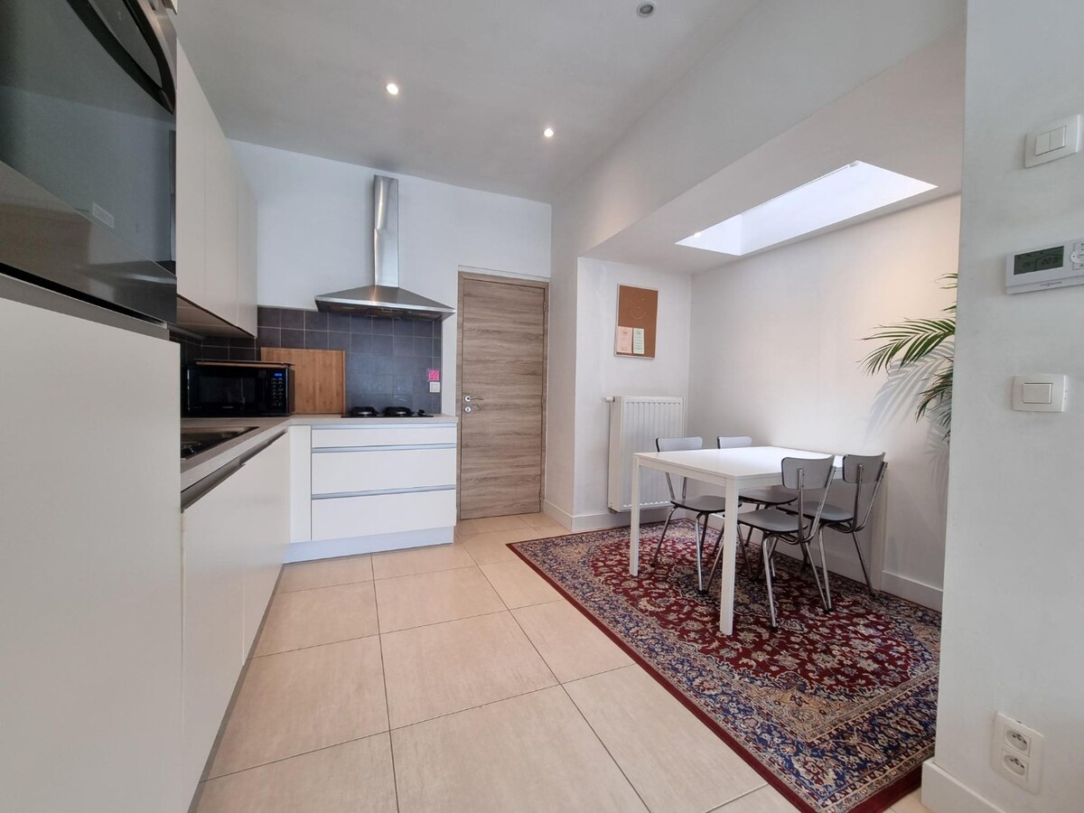 Gerenoveerde woning met terras 