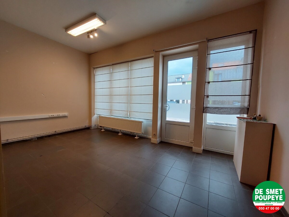 Ruime centraal gelegen rijwoning 