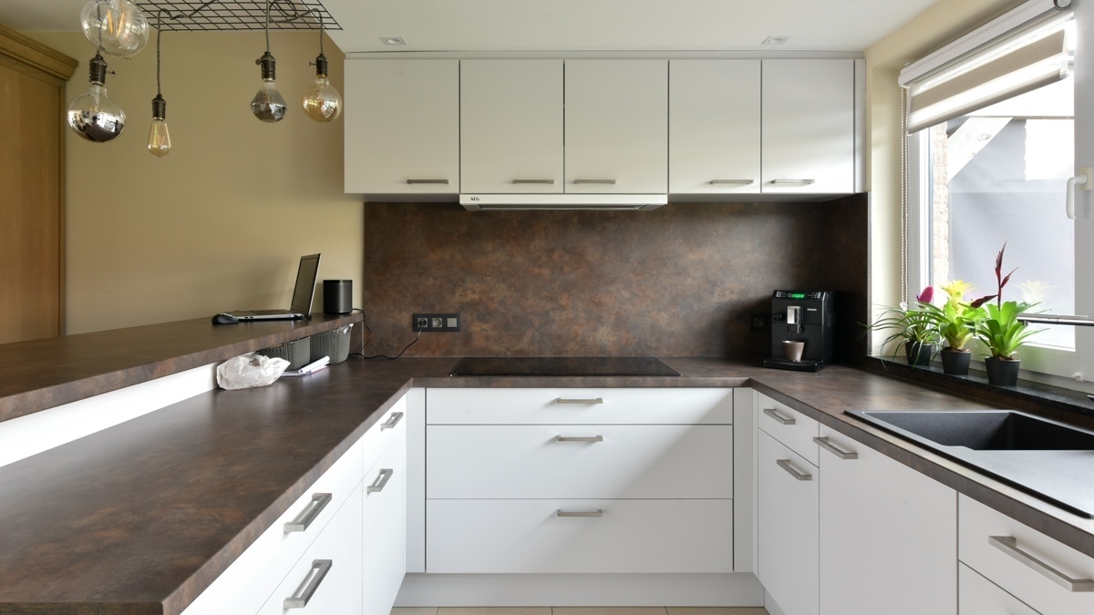 Subliem gelijkvloersappartement met grote tuin - Lissewege 