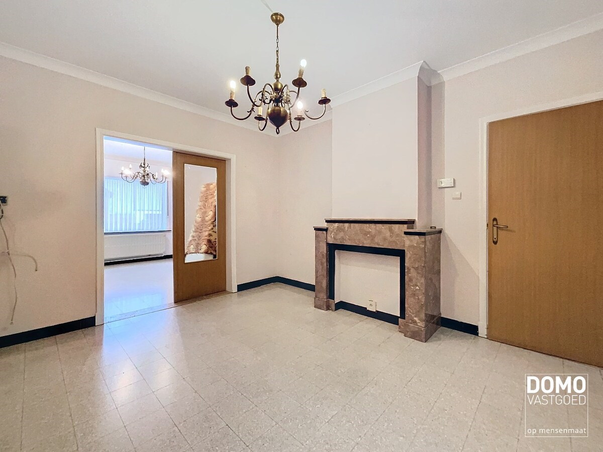 RUIME WONING MET GARAGE, TUIN &amp; 3 SLAAPKAMERS TE ALKEN 