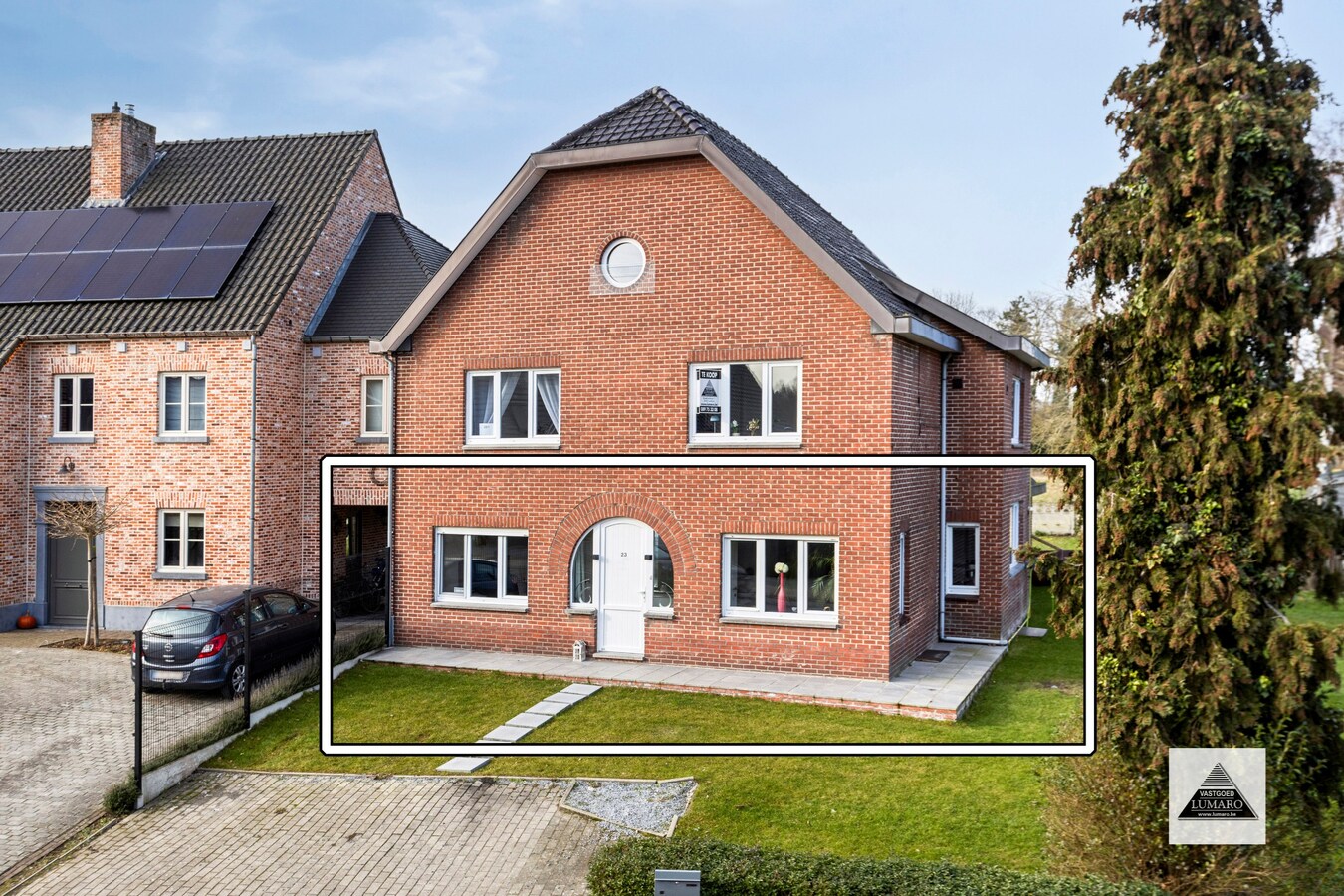 Gelijkvloers appartement met tuintje en parking 