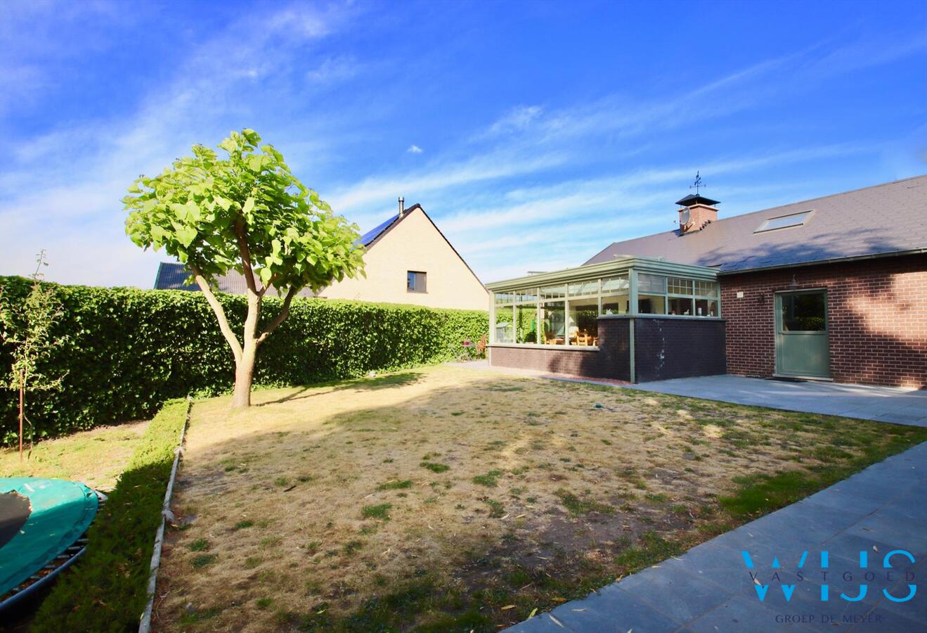 Gerenoveerd en smaakvol woonhuis op een toplocatie in Ertvelde ! 