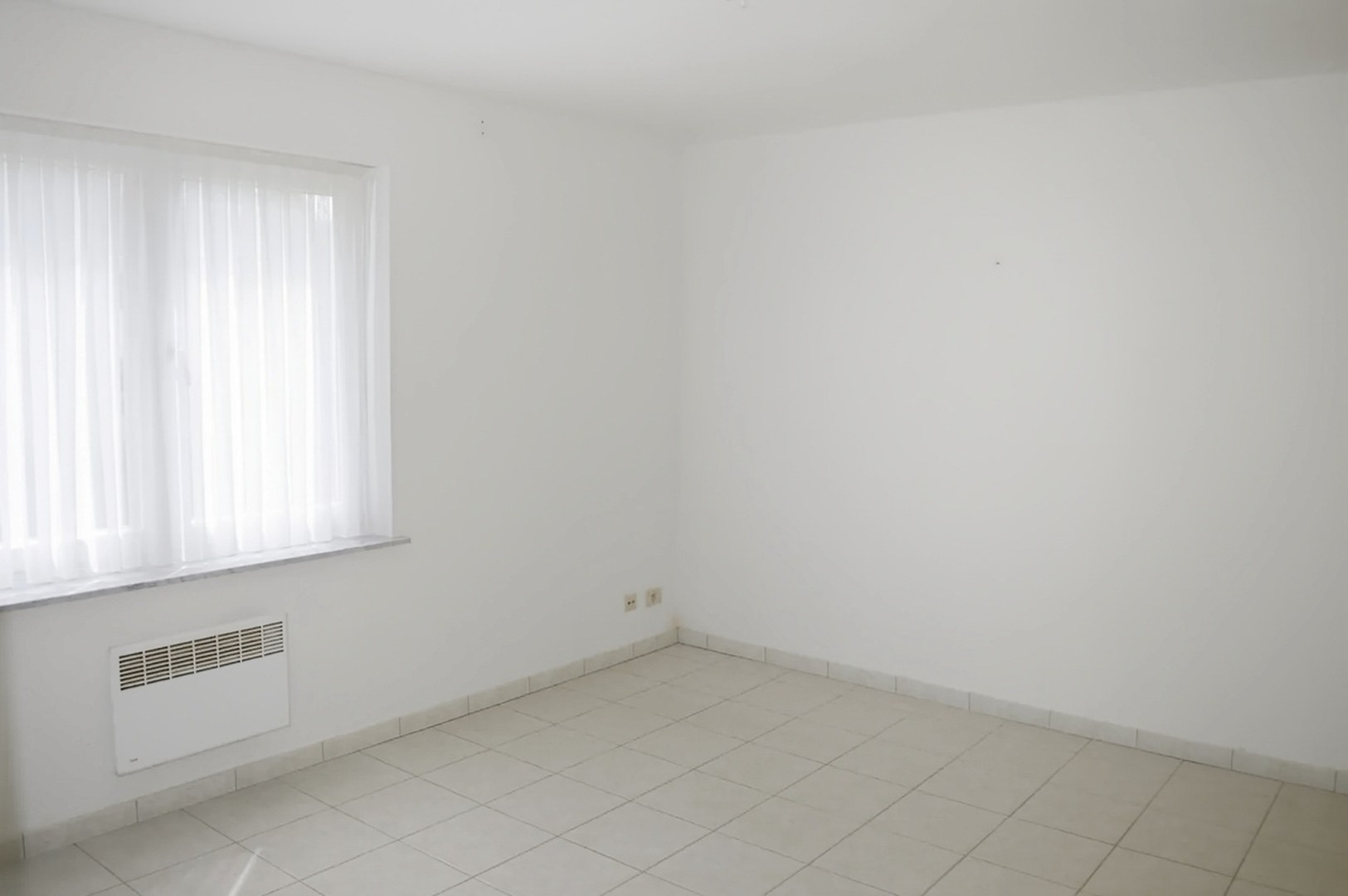 Rustig gelegen gelijkvloers appartement te huur in Oudenburg 