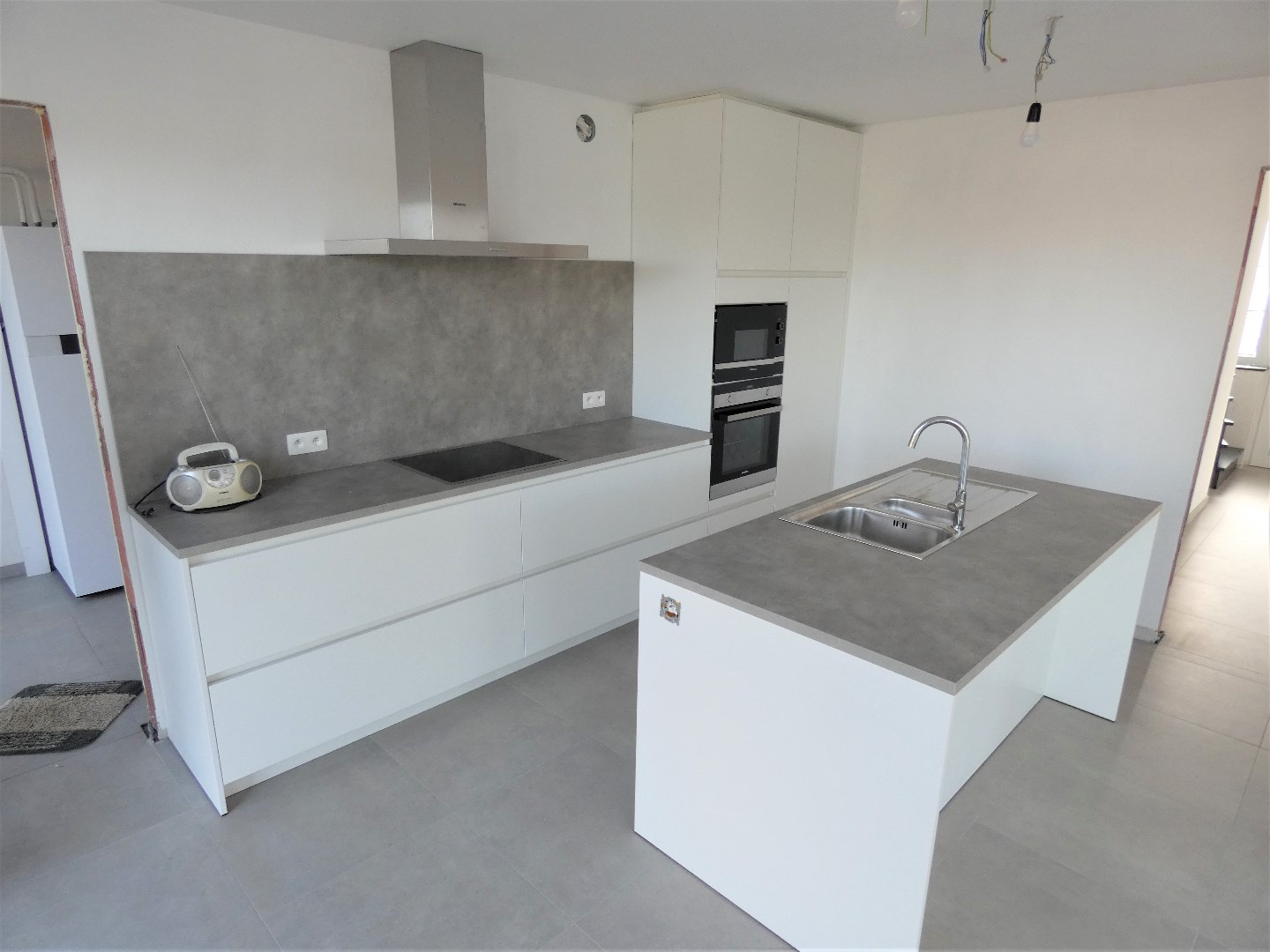 Prachtige energiezuinige nieuwbouwwoning, 3 slpk, bureel, mooie tuin met verzicht, Torhout 
