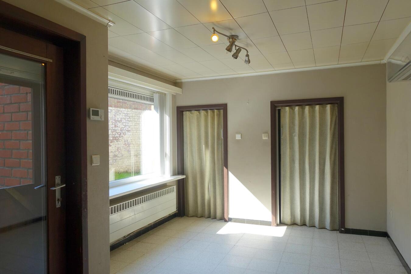 Ruime centraal gelegen rijwoning 