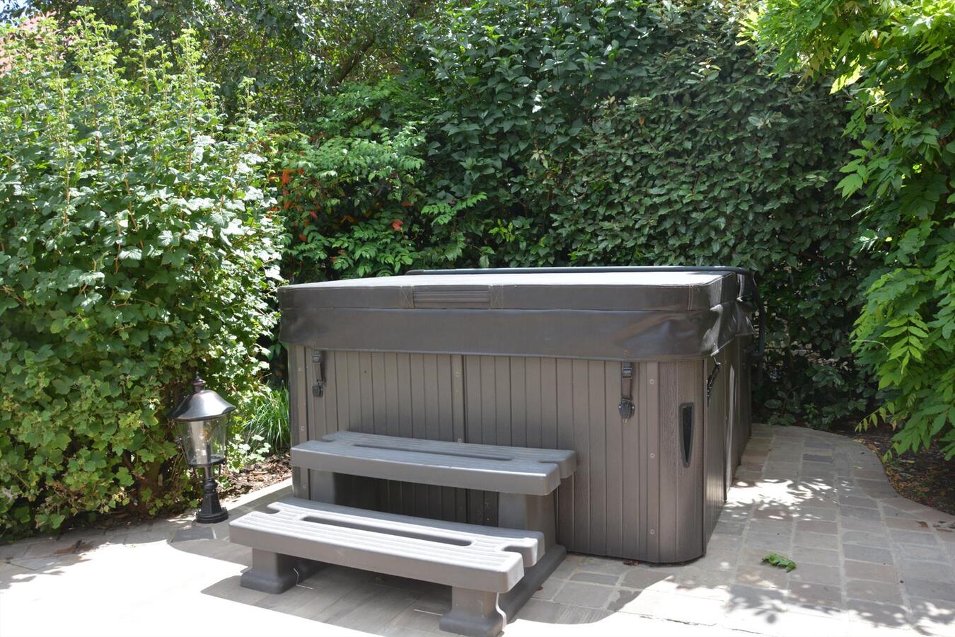 Karaktervolle villa met gezellige tuin 