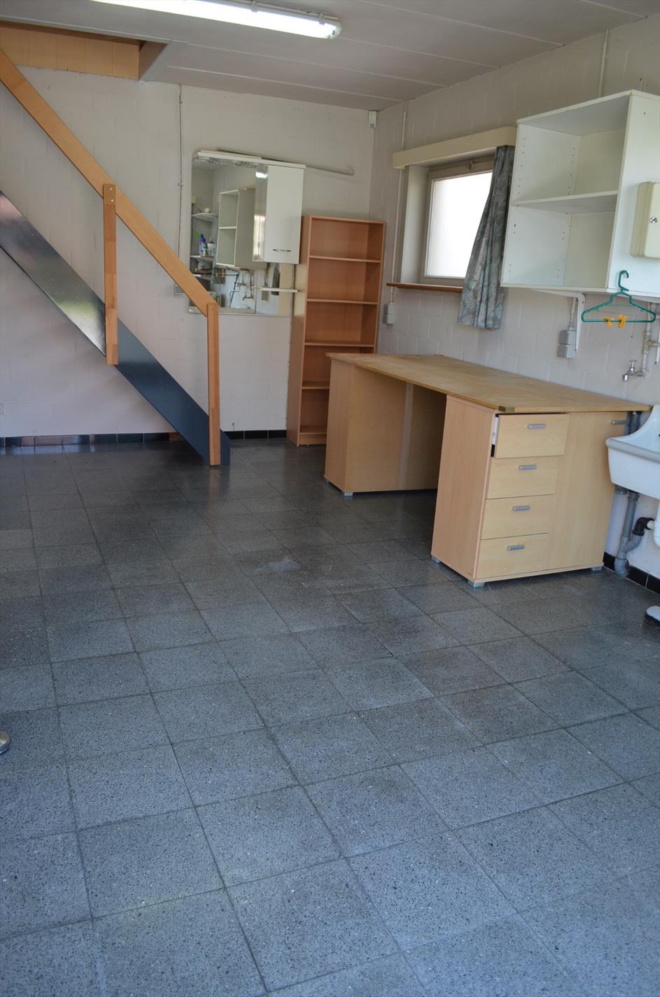 Open bebouwing op 630 m² met 3 slpks, carport en tuin te Maldegem 