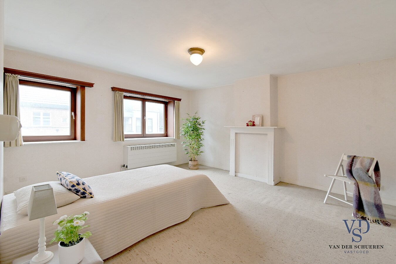 Bijzonder ruime gezinswoning. 