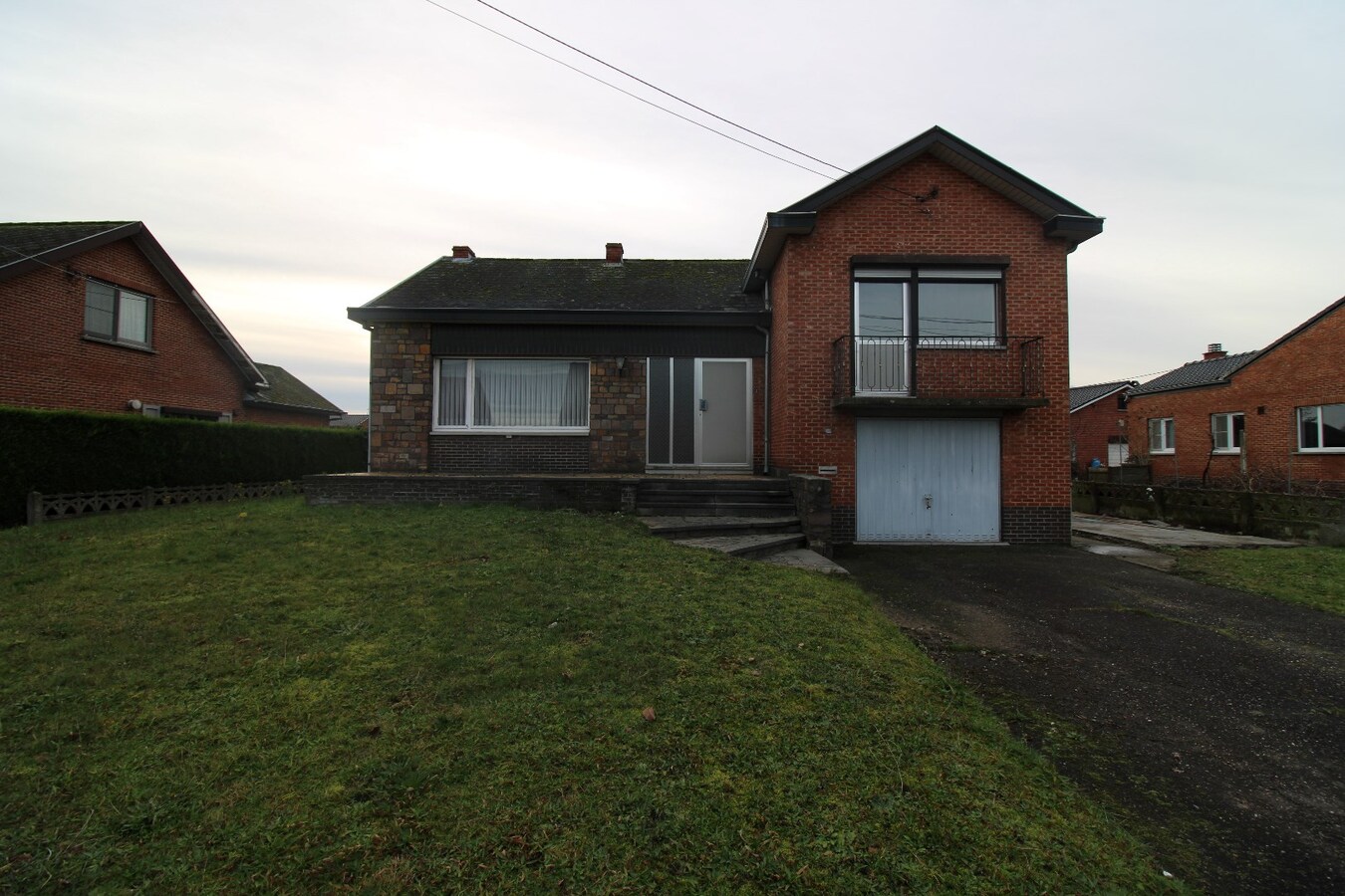 Te renoveren, zeer rustig gelegen open bebouwing 