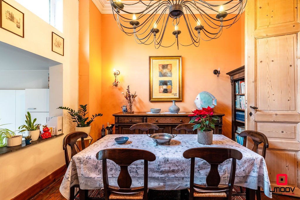 Bel-étage woning met 5 slaapkamers in Gent 