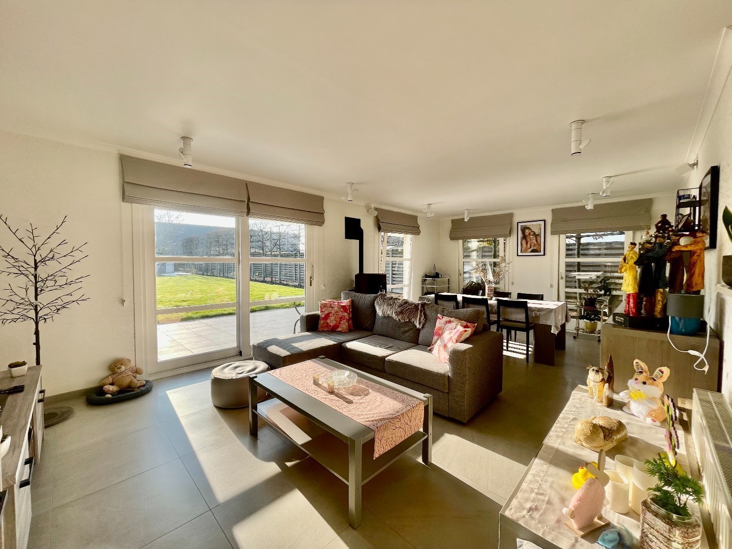 VERLAAGDE PRIJS - Gelijkvloerse villa met prachtige tuin op 850m² 