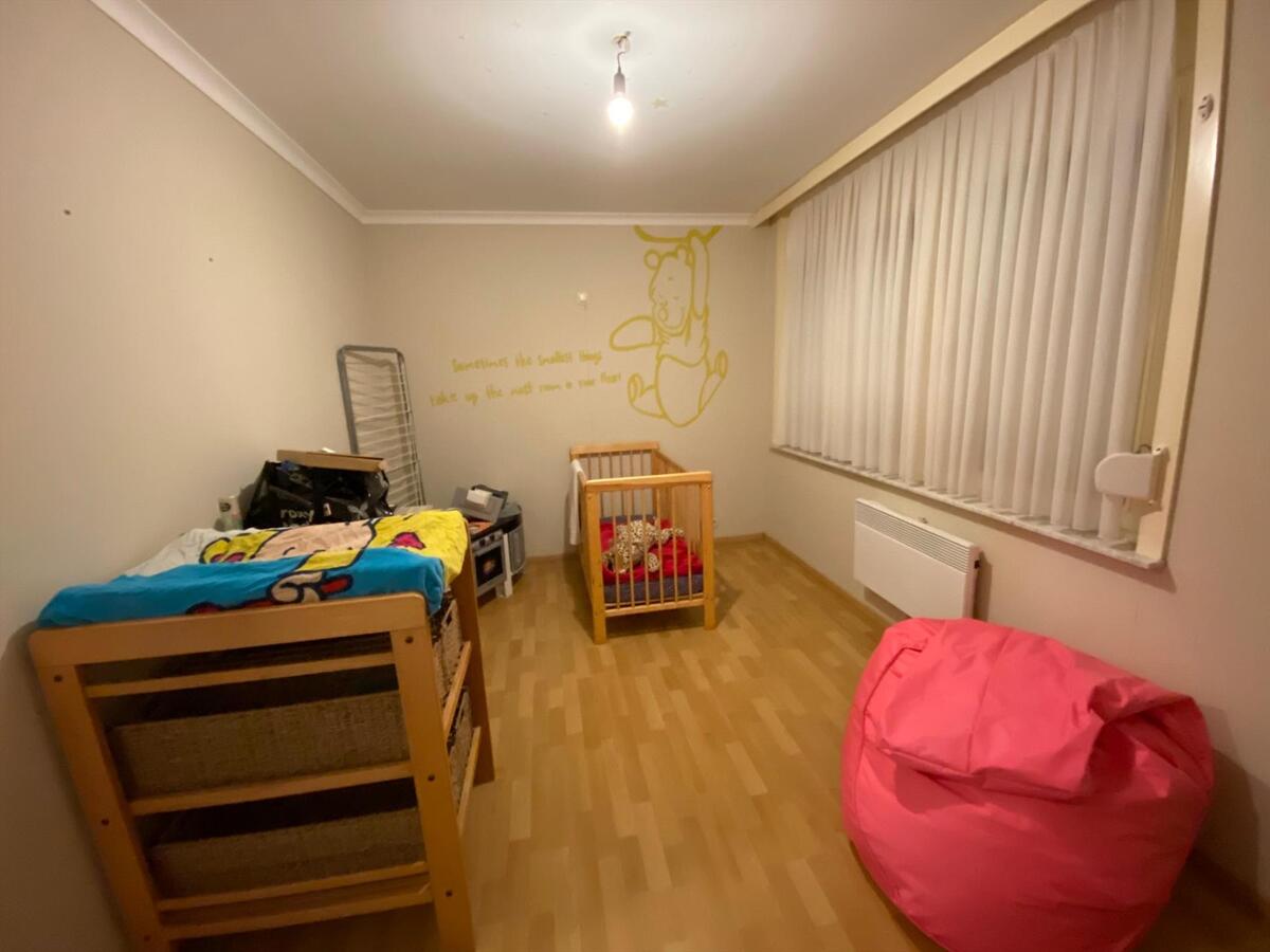 Uitstekend gelegen, zongerichte woning met 3 ruime slaapkamers 