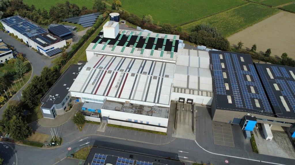 Logistiek bedrijfspand te huur in de haven van Gent