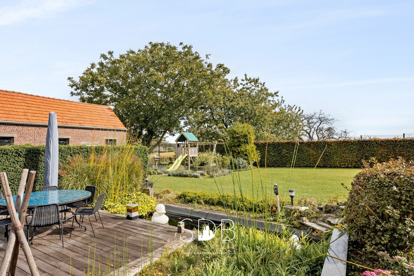 Prachtige landelijke hoeve woning met gezinstuin en graslanden op 1hectare 