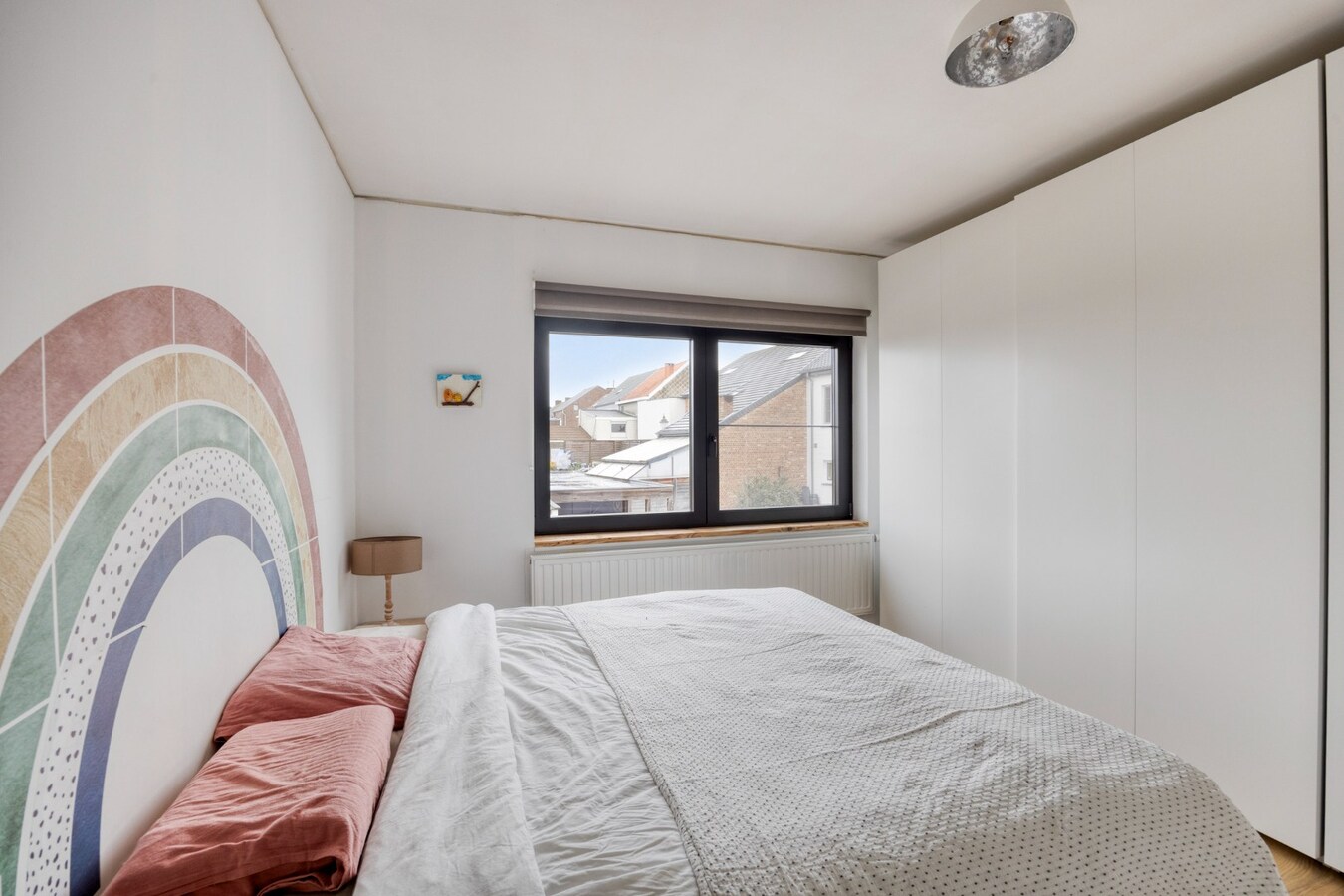 Instapklare woning met 3 slaapkamers en tuin. 