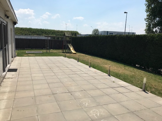 alleenstaande villa op +/- 845 