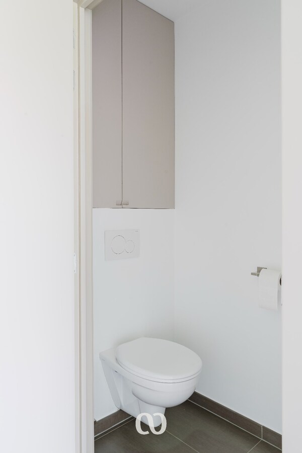 Instapklaar duplex-appartement met terras, zolder en prachtig uitzicht 