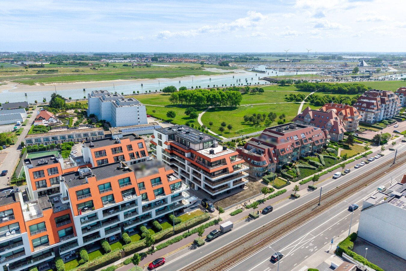 Luxueus afgewerkt nieuwbouwappartement met 2 slaapkamers en royaal terras 