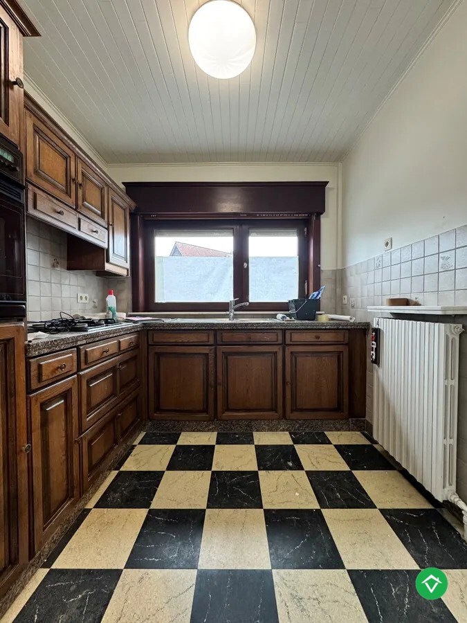 Woning met 3 slaapkamers garage en tuin te Dadizele 