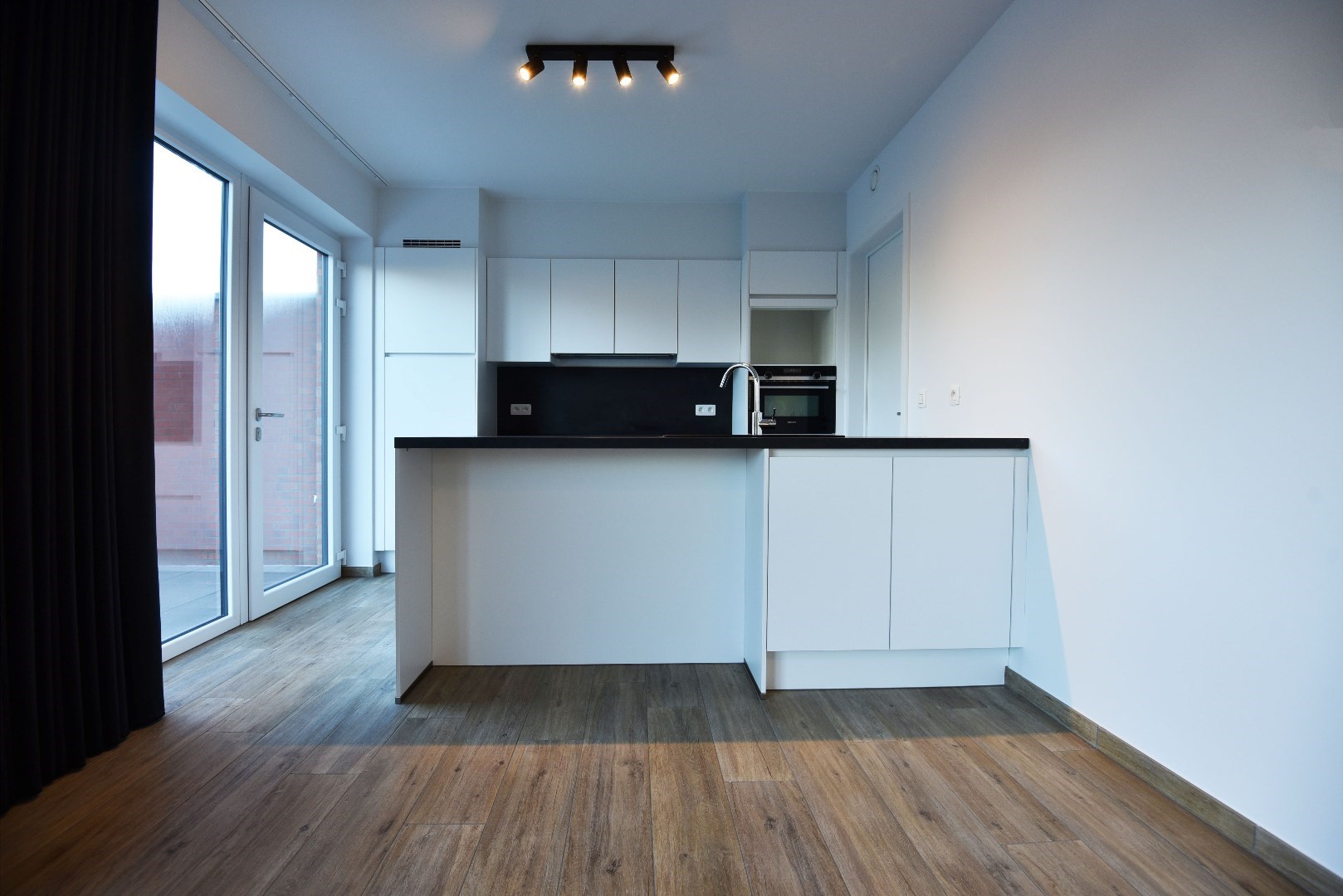 NIEUWBOUW HOB met 3 slks en tuin te ADEGEM! 