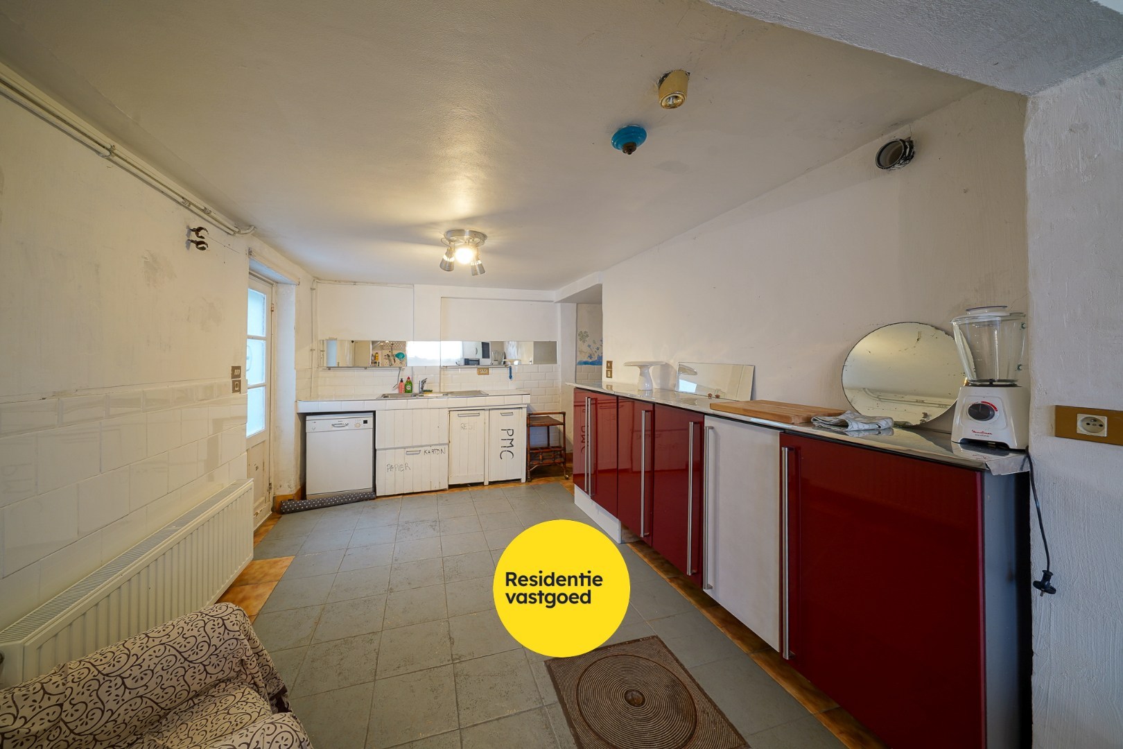 Unieke en karaktervolle hoekwoning te Raversijde 