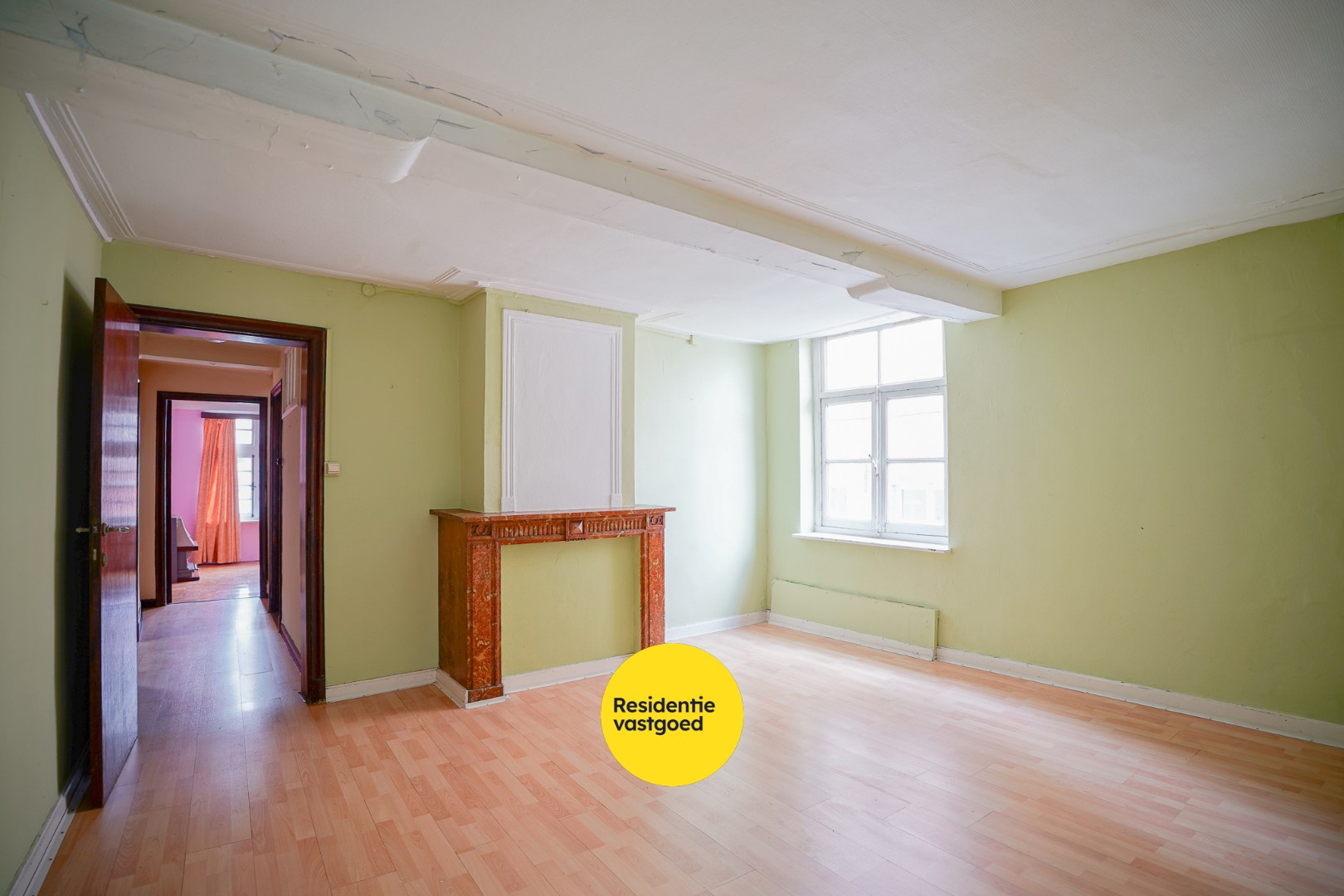 Karaktervolle hoekwoning op topligging in hartje Brugge 