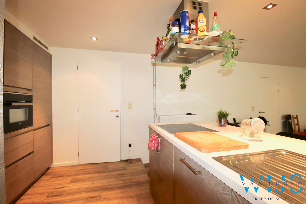 Instapklaar gelijkvloers appartement met 1 slaapkamer &amp; binnenkoer te ASSENEDE! 