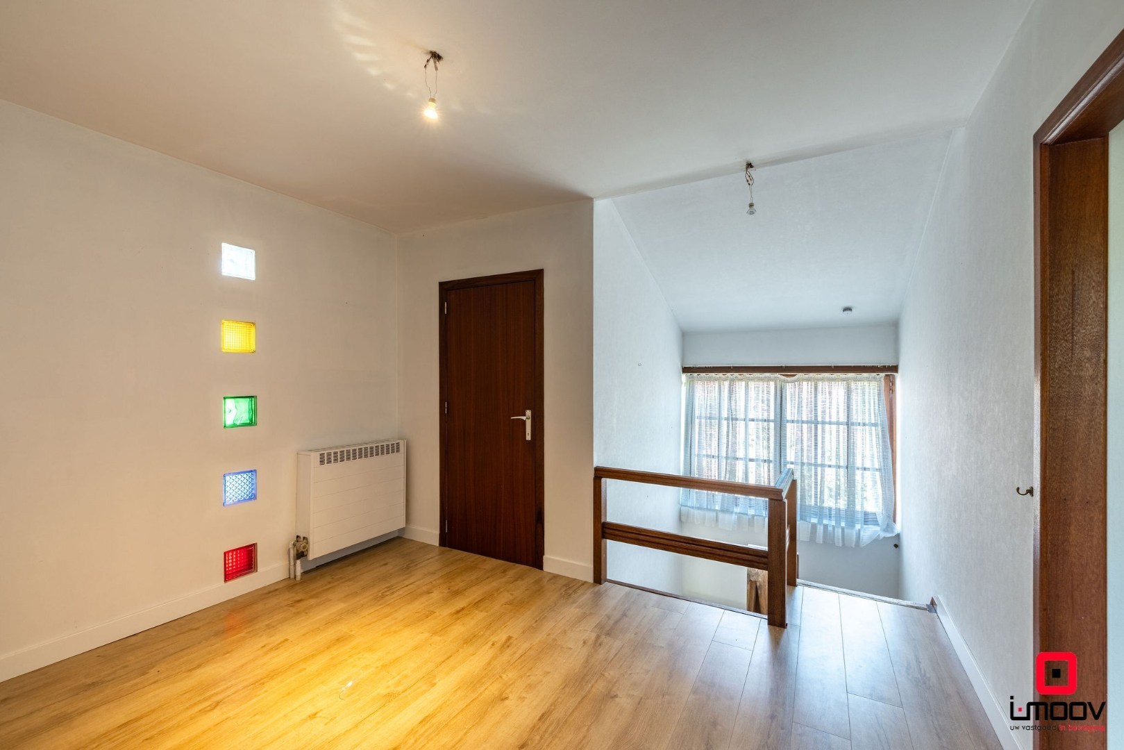 Karaktervolle villa met royale volumes op perceel van 1100m2 nabij de E40 