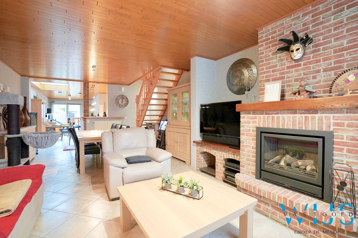 Gezinswoning met 4 slaapkamers &amp; garage te EVERGEM ! 