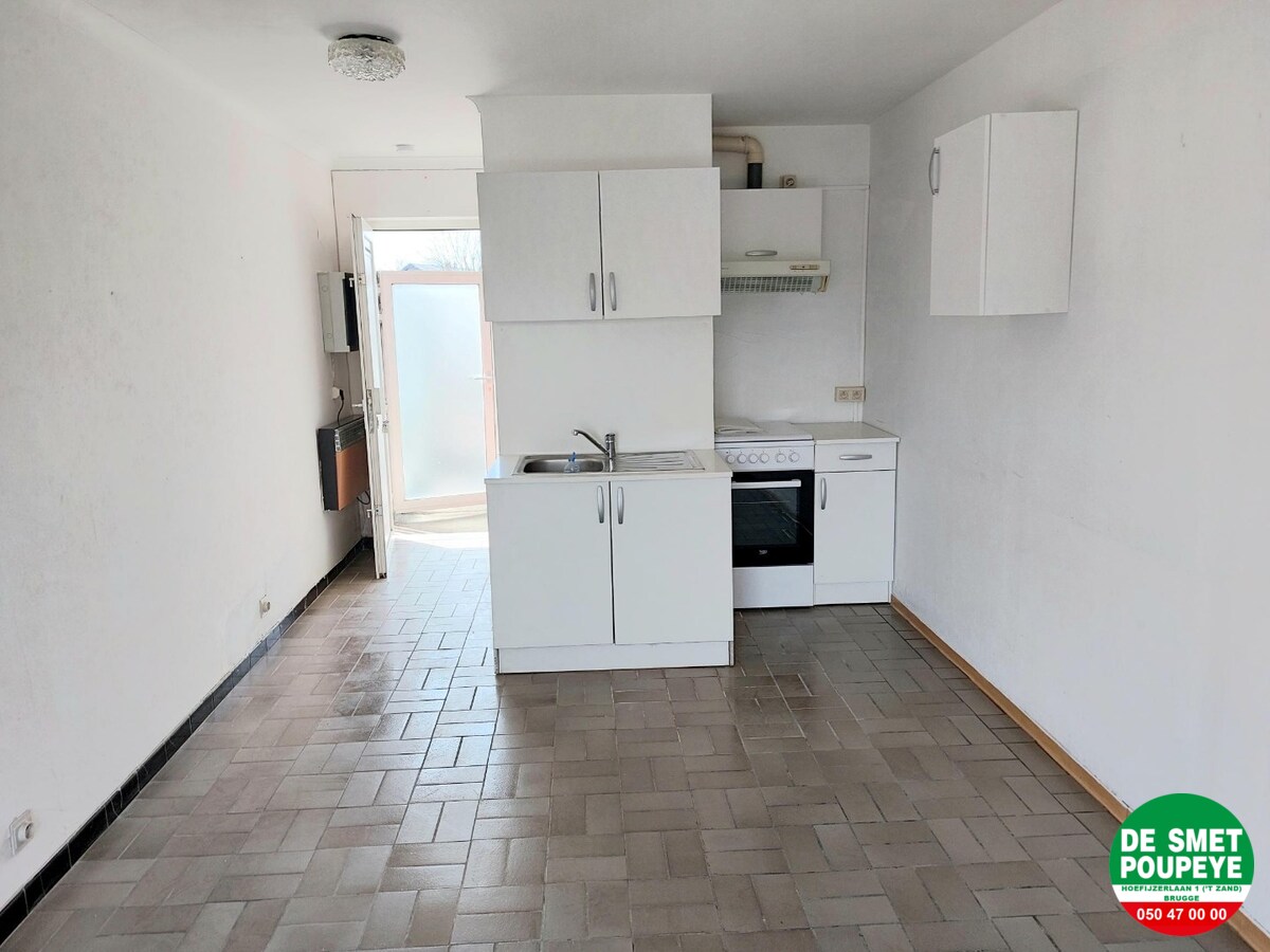 Ruime studio met terras 