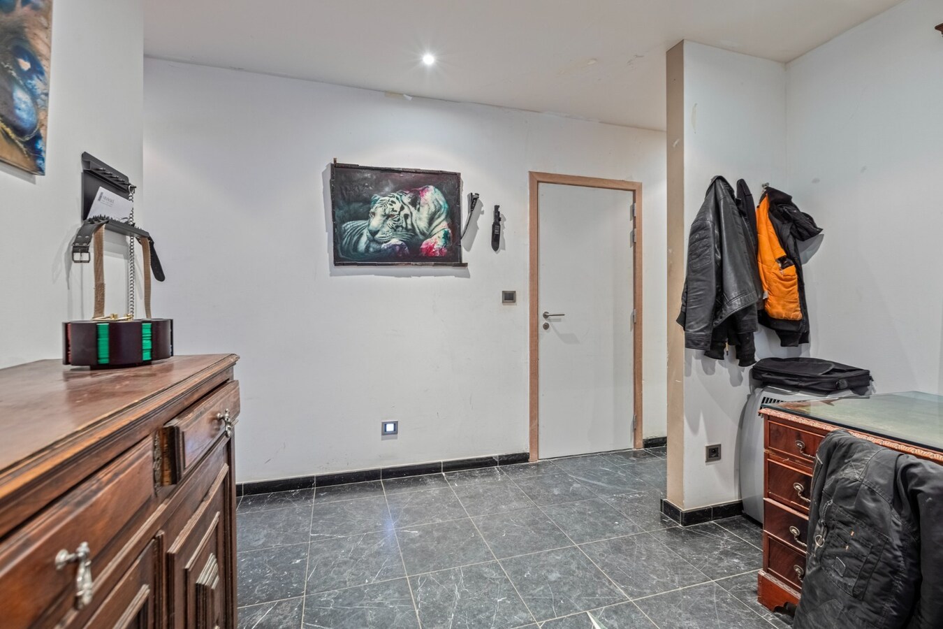 Ruim appartement gelegen op de 1ste verdieping in het centrum van Maaseik! 