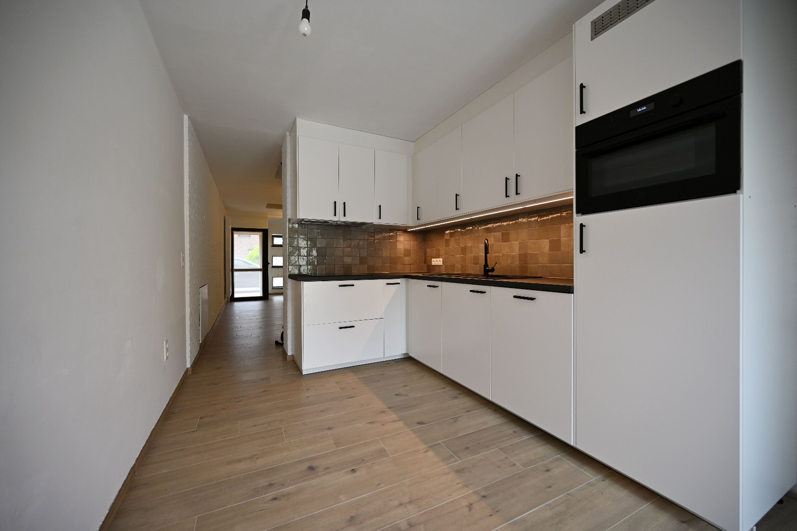 Gerenoveerd knus huis met 2 slpks en tuin te Balgerhoeke 