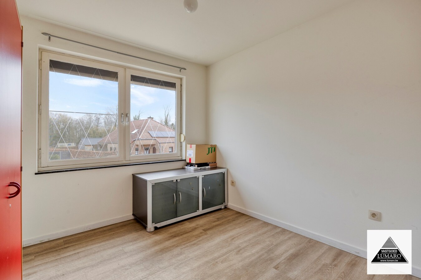 In een rustige omgeving gelegen vrijstaande woning op 1.340 m² 