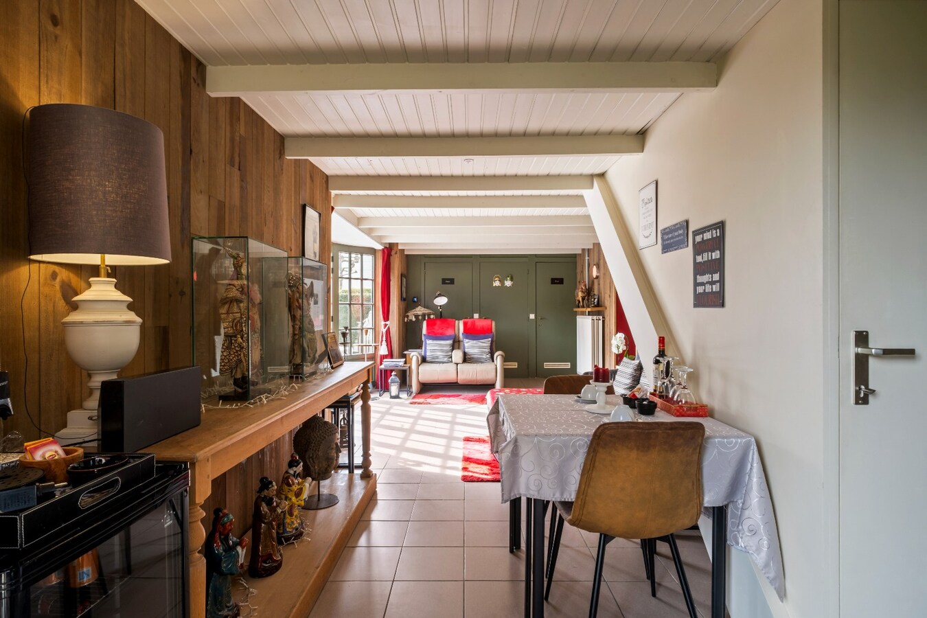 Exclusieve villa met buitenzwembad en privéwelness te Waregem ! 