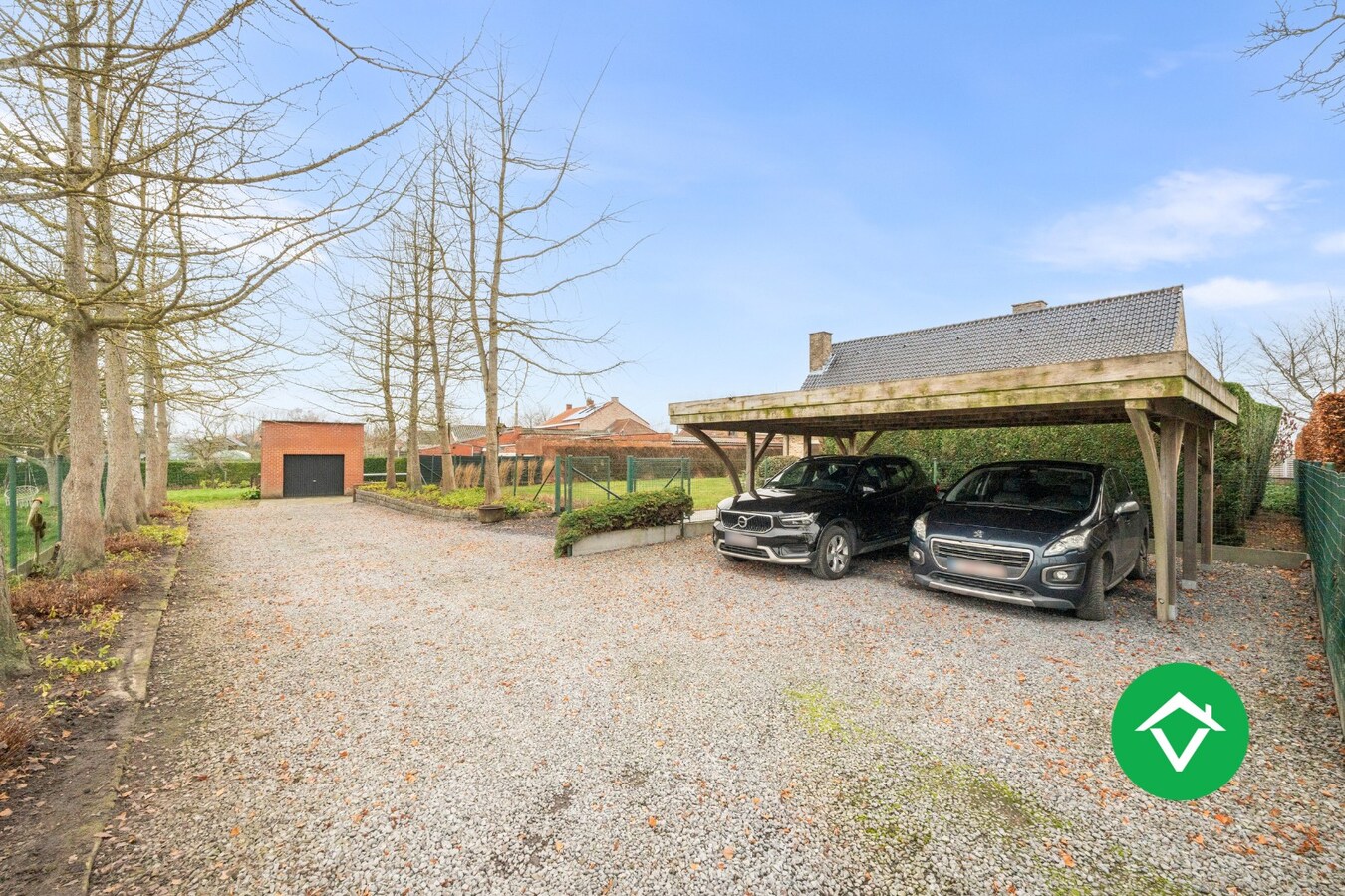 Alleenstaande woning met 4 slaapkamers te Ichtegem 