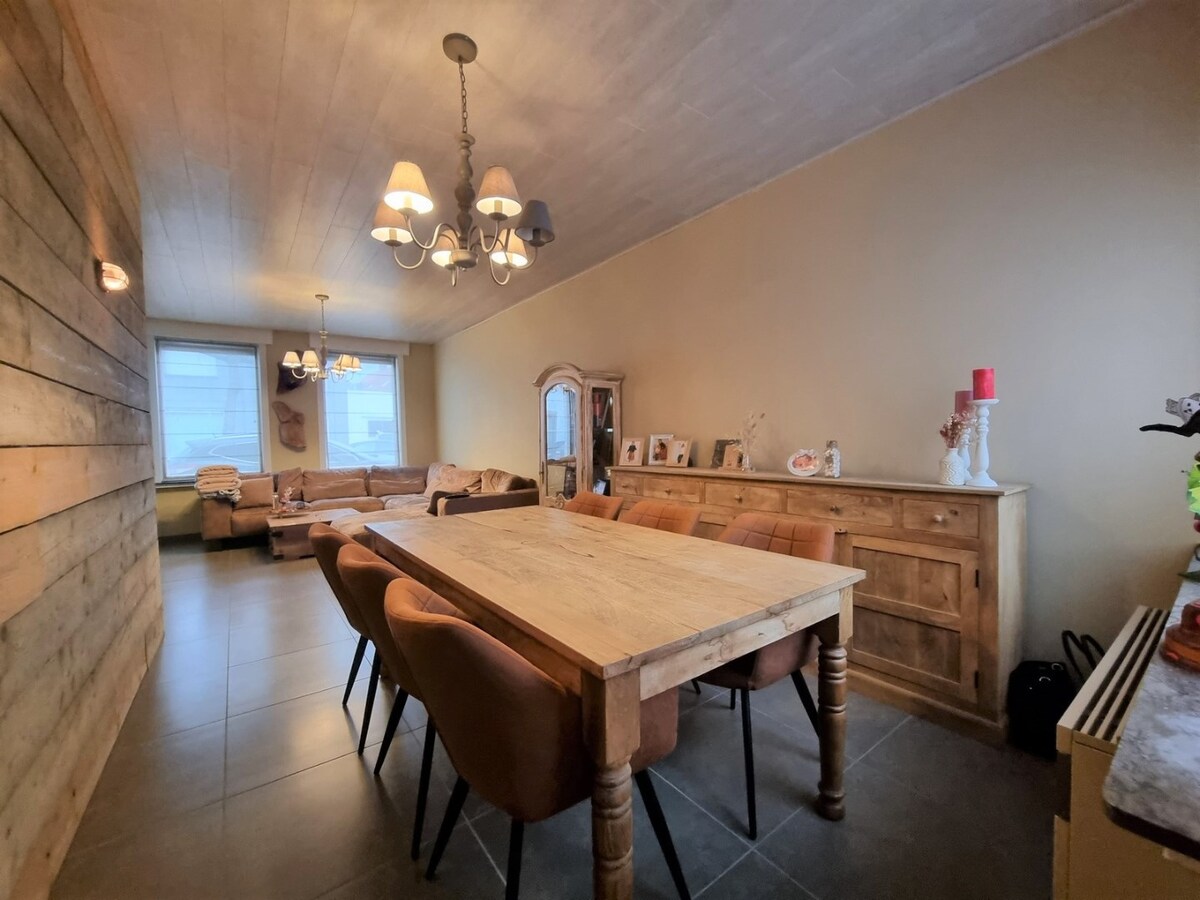 Mooie, halfopen gezinswoning te Dudzele 