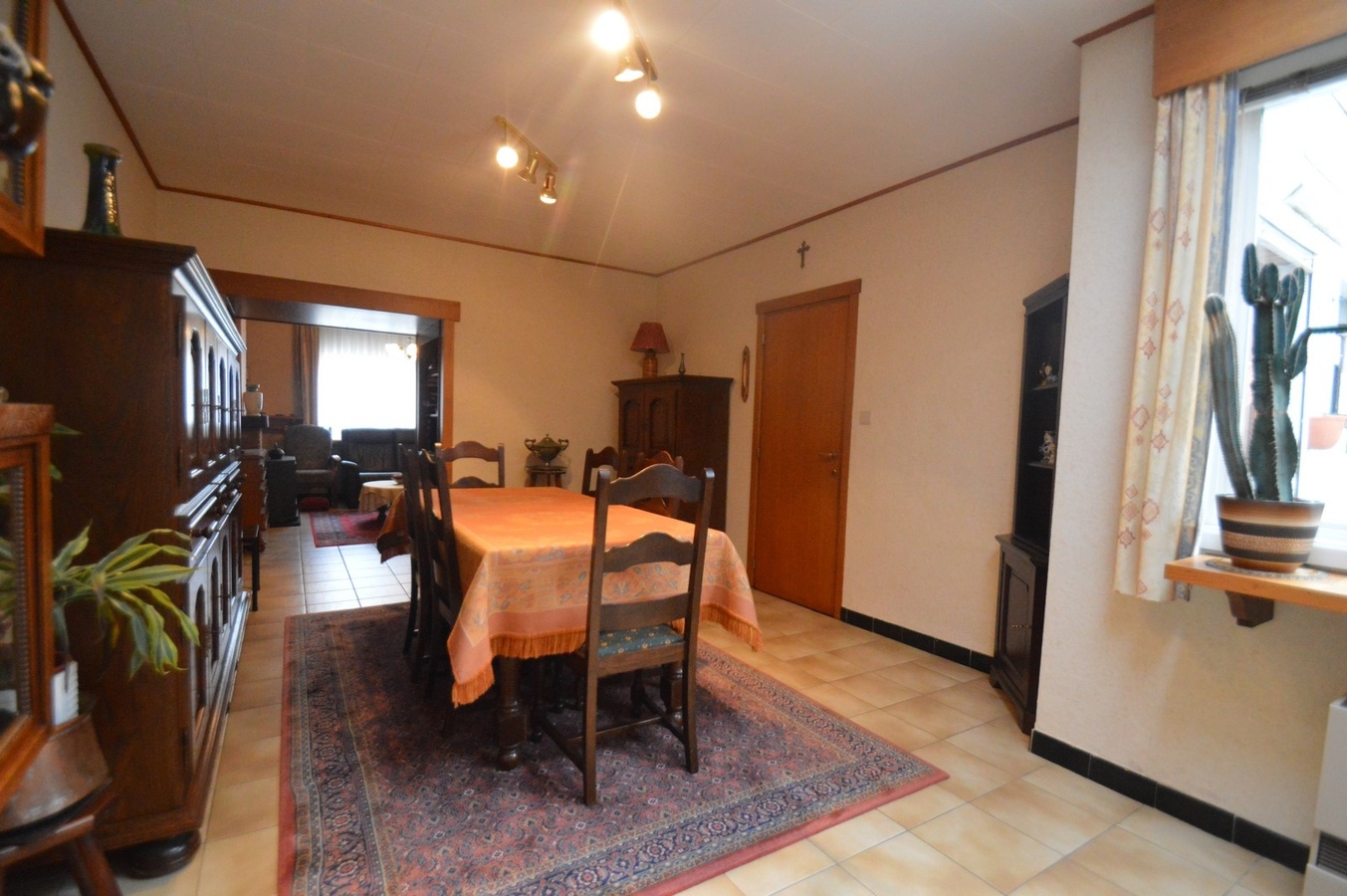 Volumineuze gezinswoning vlakbij het centrum en het strand - Heist 