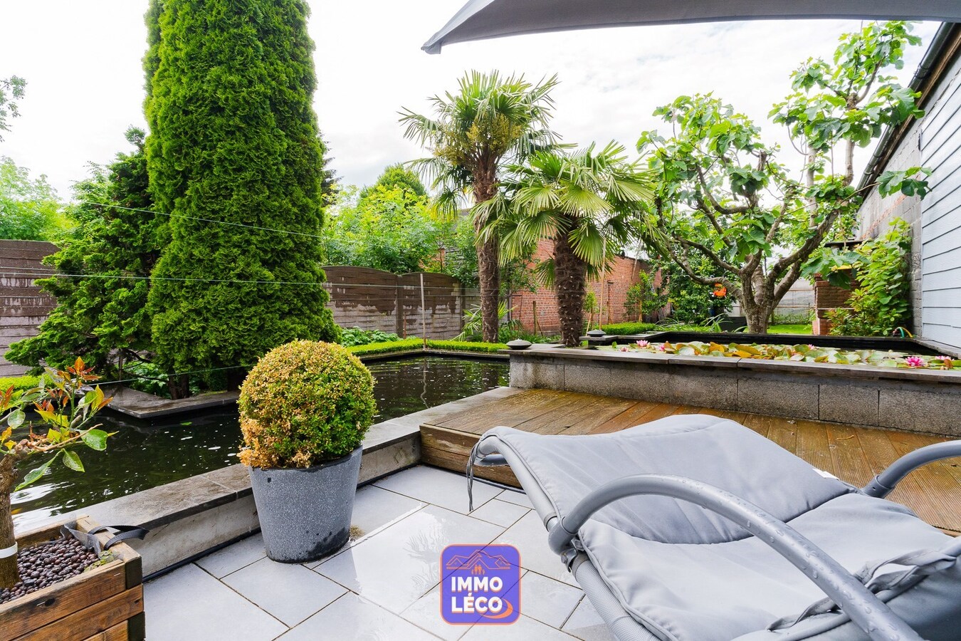 Maison de commerce avec habitation et jardin, RARE à la VENTE ! 