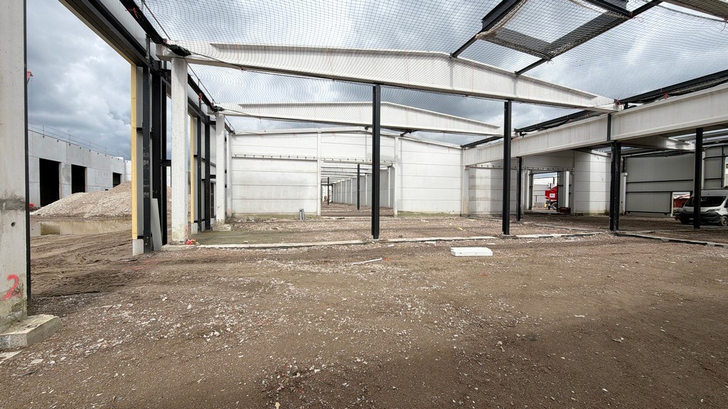 Gerenoveerde en nieuwbouw loodsen te koop in Sint-Katelijne-Waver