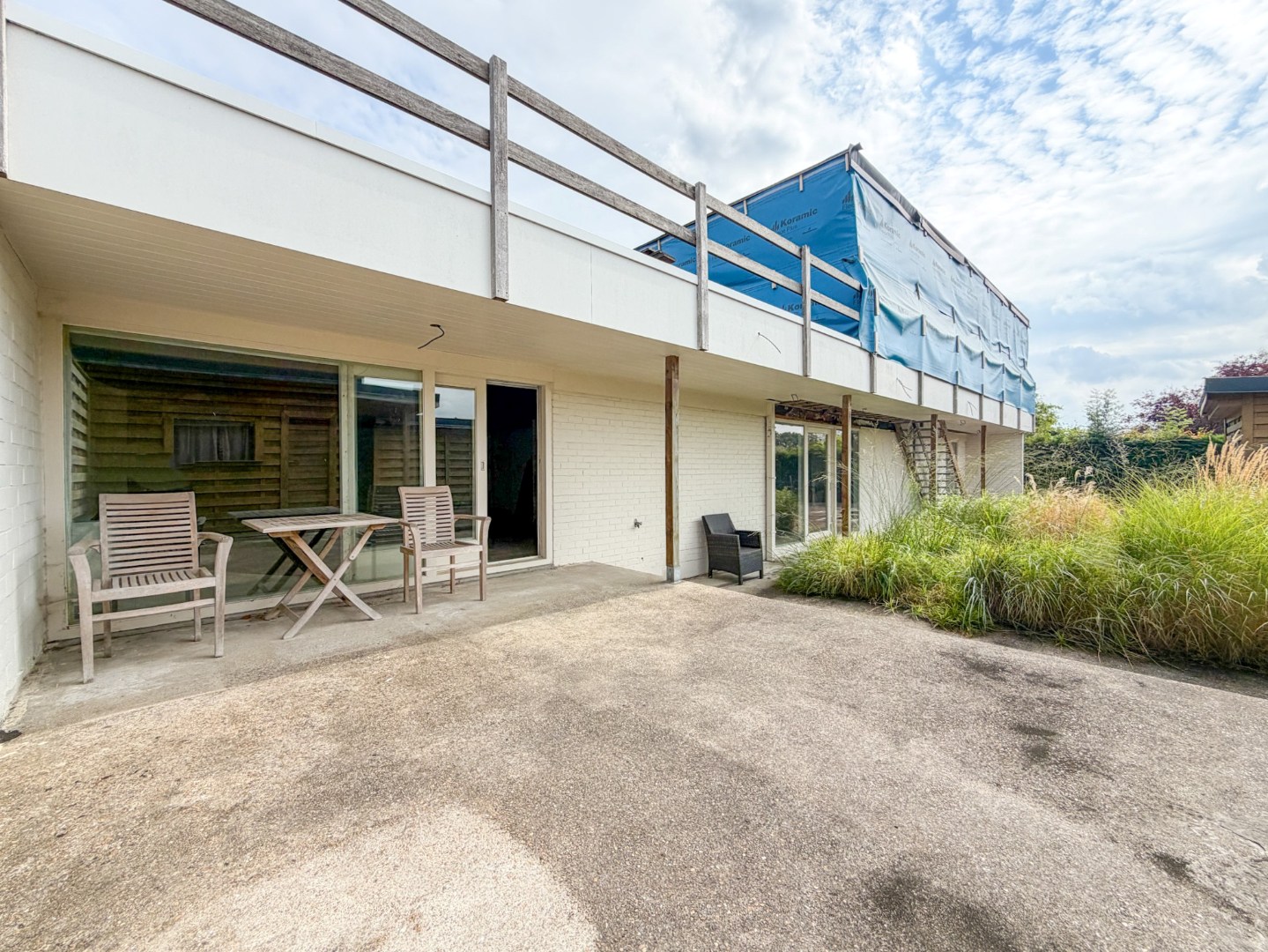 Kangoeroewoning of combinatie wonen en werken, ruim perceel, gunstig gelegen met tal van opportuniteiten! Torhout 