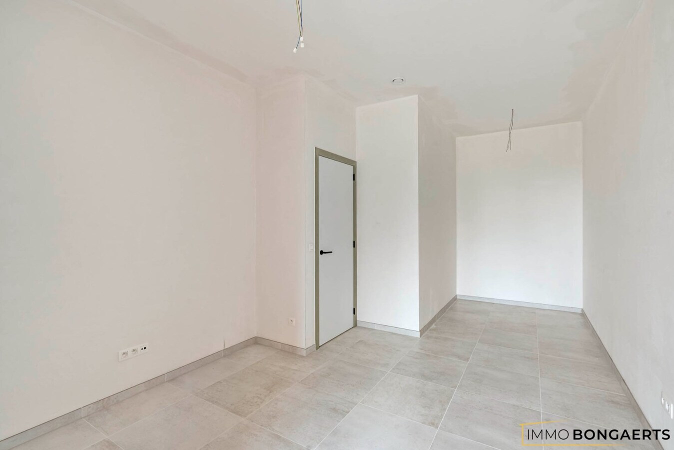 Gelijkvloers nieuwbouwappartement met 3 slaapkamers 