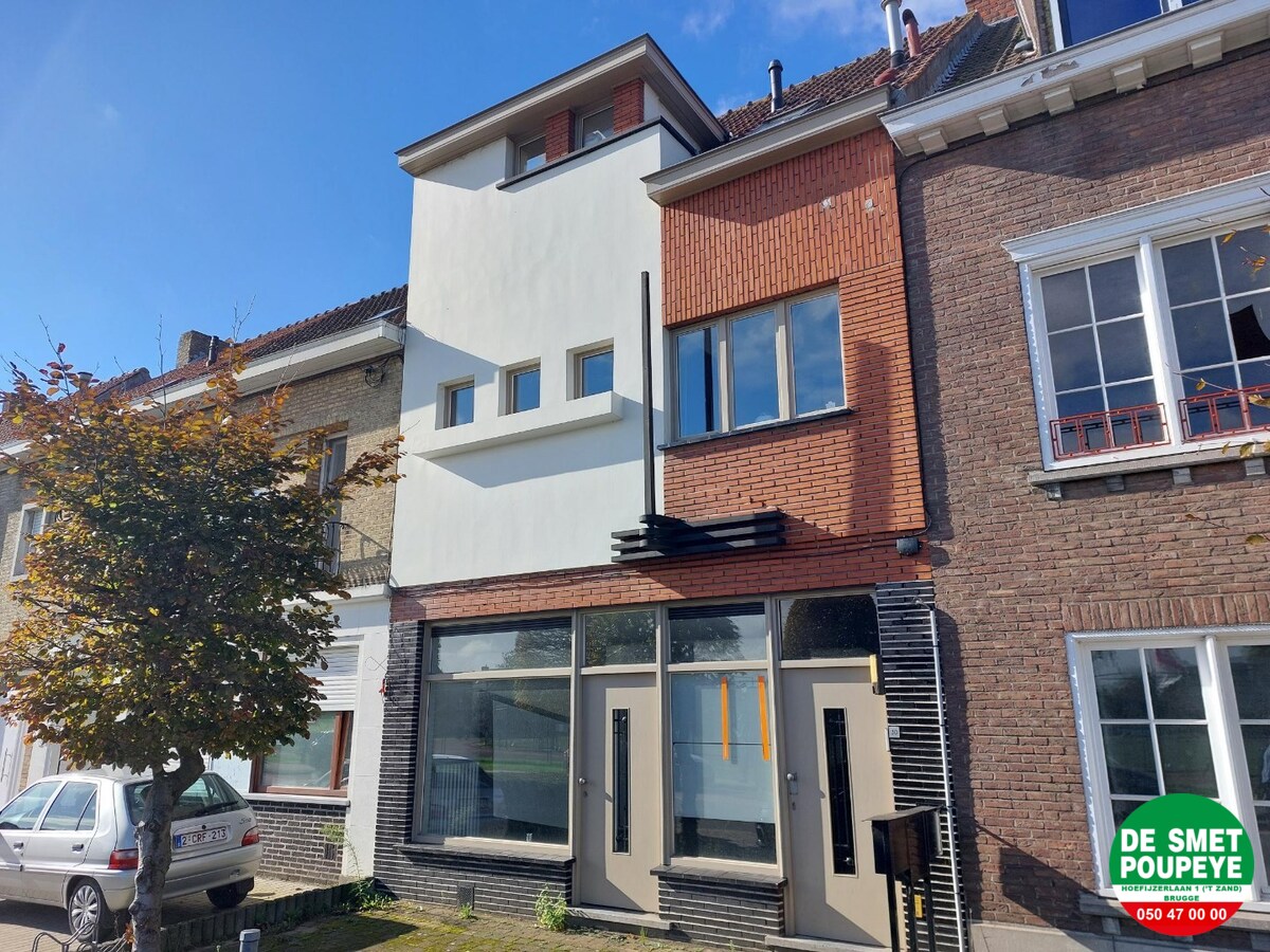 Dakappartement nabij het station 