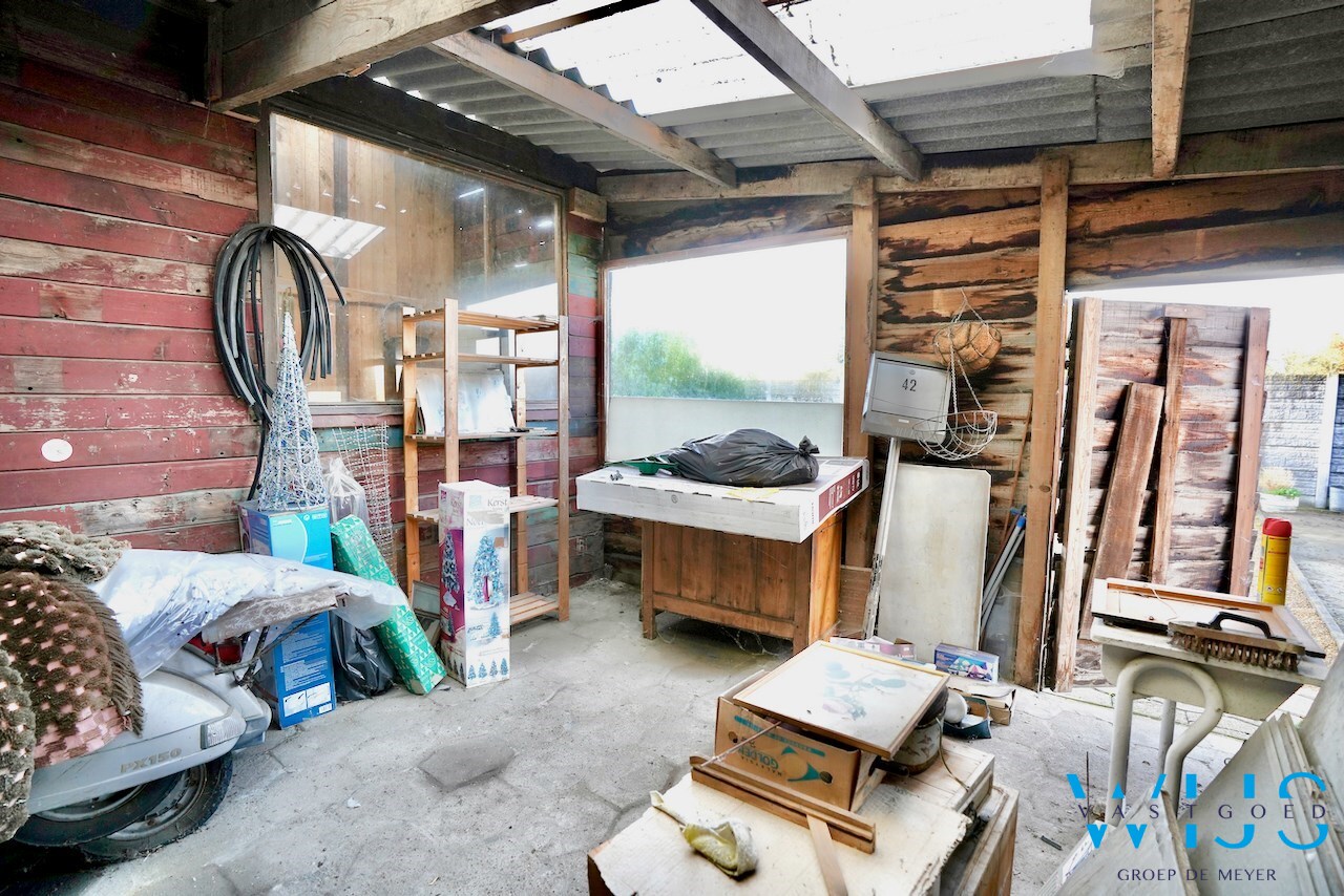 Volwaardig woonhuis met bijgebouwen te Wippelgem ! 