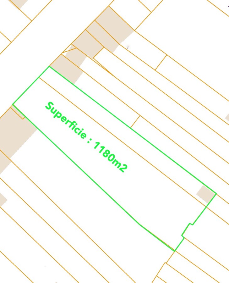 Terrain constructible de 1180m² , dans le centre de Mouscron ! 