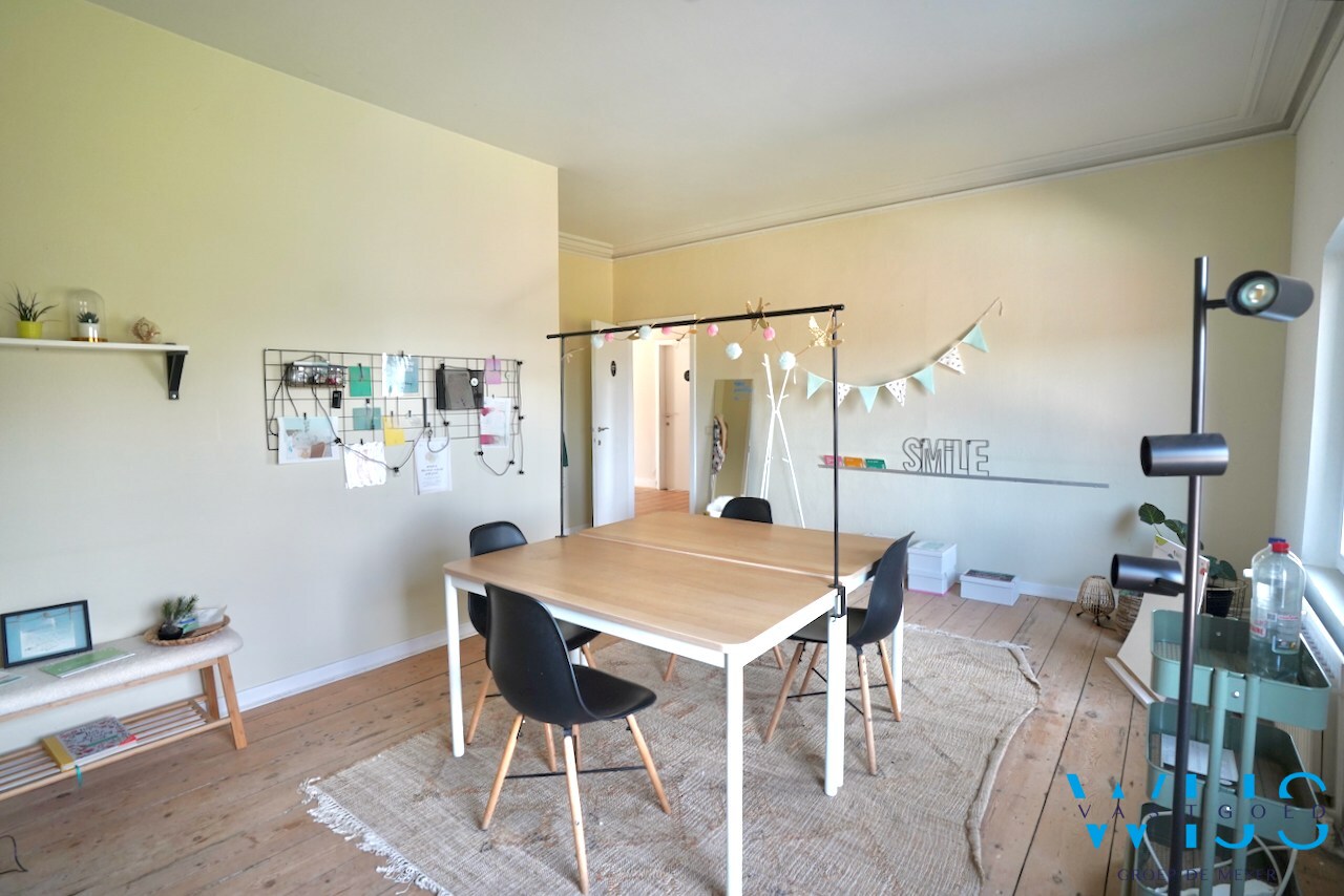 Multifunctionele ruimte in prachtig herenhuis te Doornzele ! 