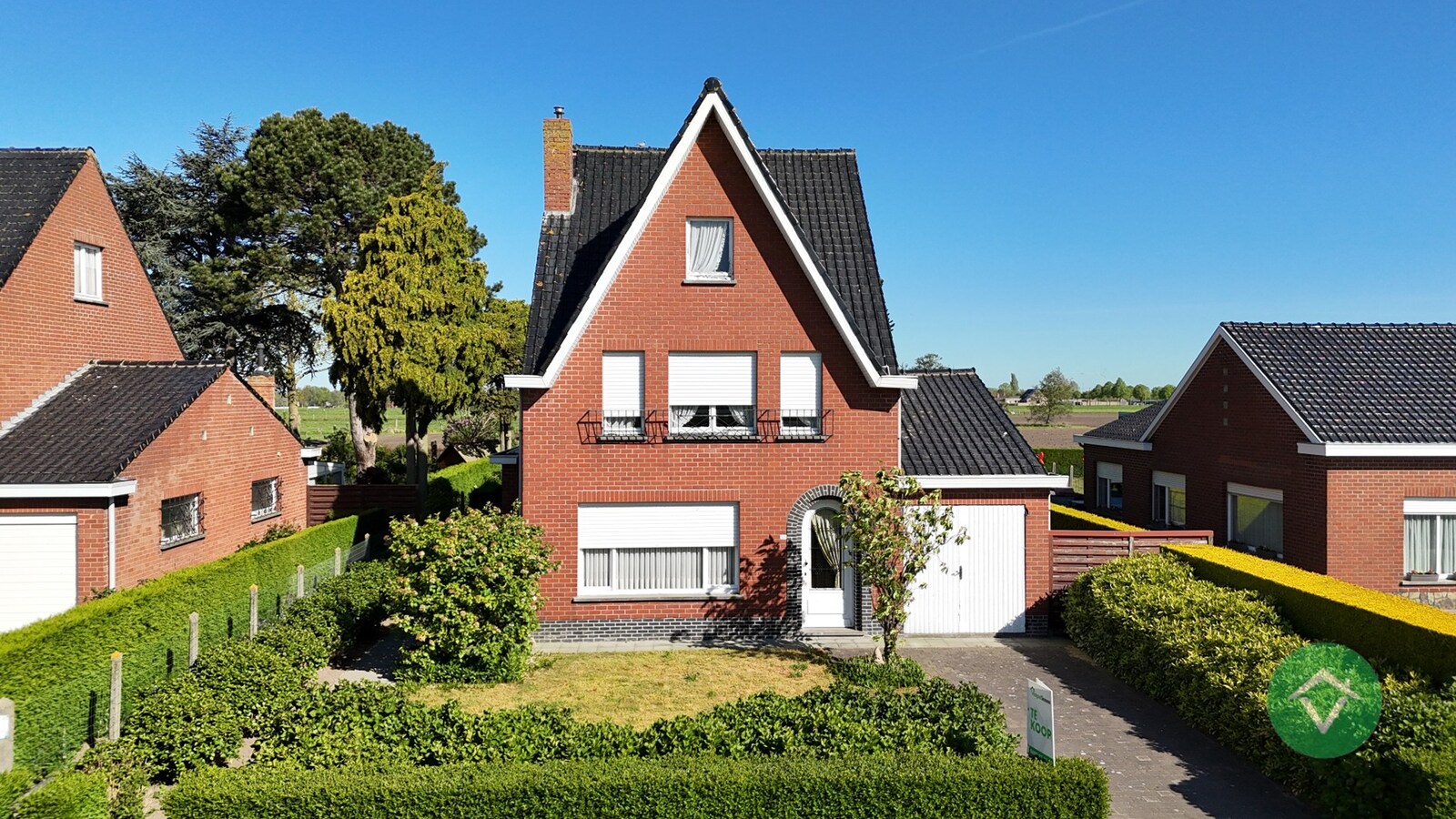 Alleenstaande woning met 3 slaapkamers en garage te Ichtegem 